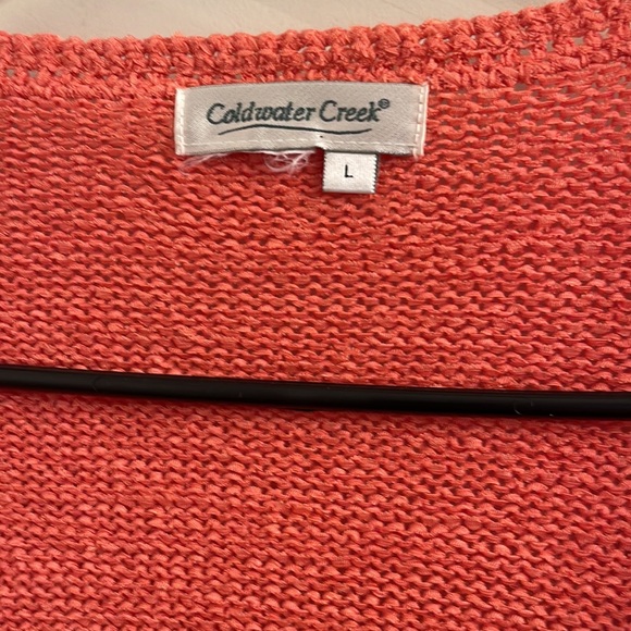 Beautiful peach colored sweater. - Picture 2 of 3